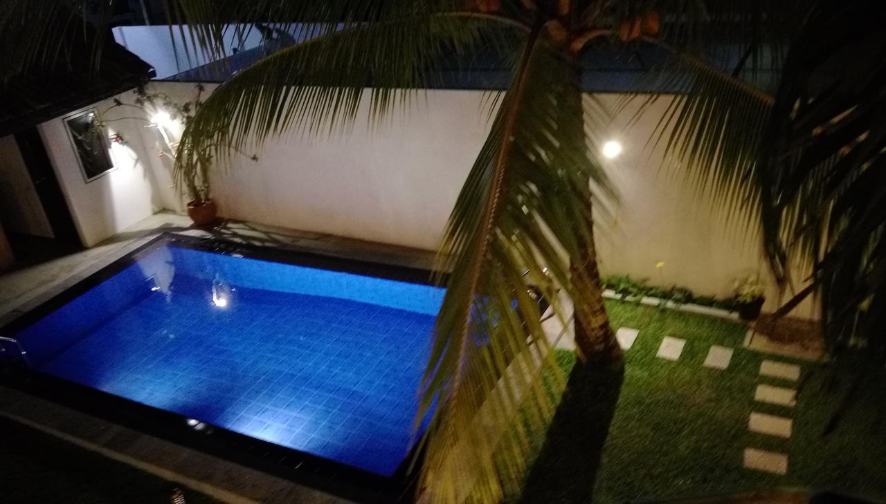 Surf Villa Hikkaduwa Exteriör bild